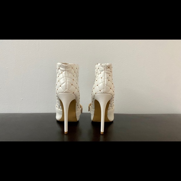 White/gold ankle boots - Picture 4 of 4